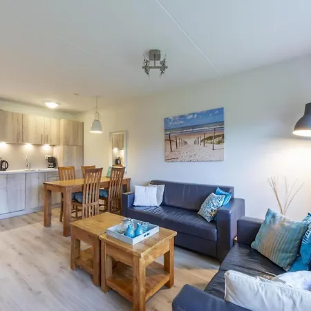 Snug With Garden Apartment *